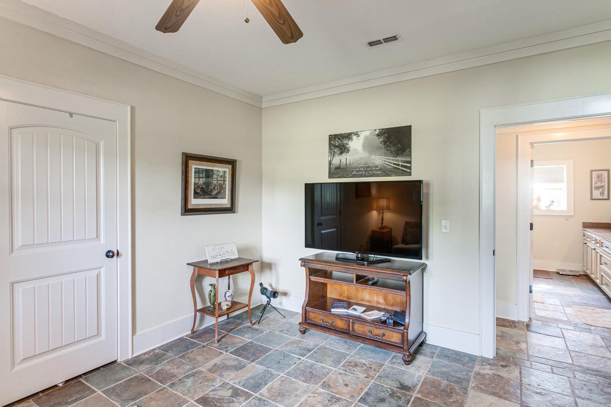 Secluded Home With Deck - Near Downtown Fitzgerald! Exterior foto
